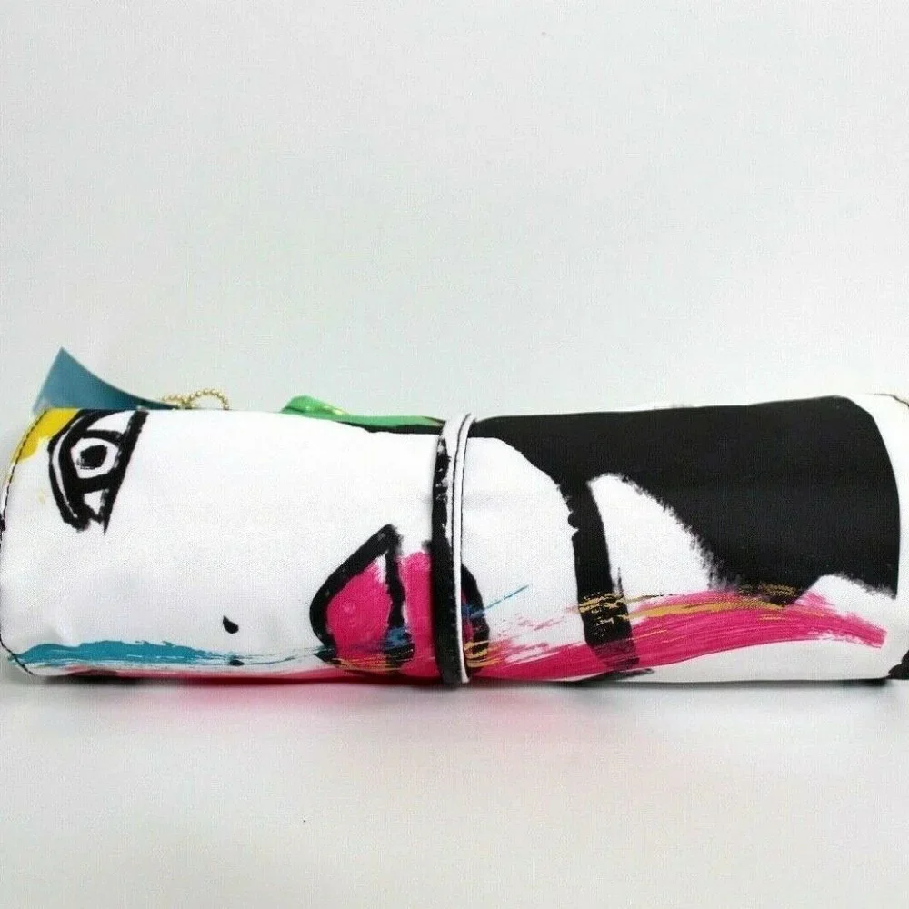Sonia Kashuk Art of Beauty Brush Roll Linda Mason Limited Edition Face Print